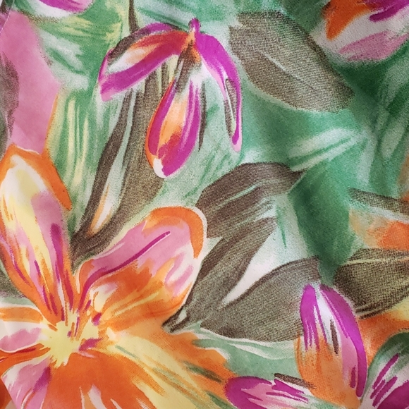 Serengeti Blouse - Picture 9 of 9